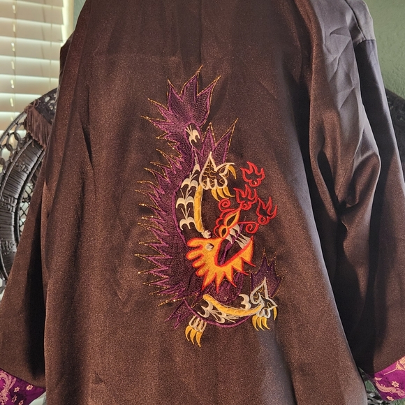 Robe - Picture 6 of 7